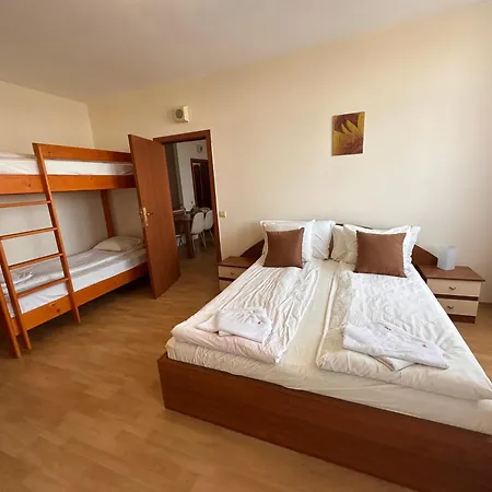 Apartment For 6 In Flora Main Building - Prime Location! Borovets Exterior photo